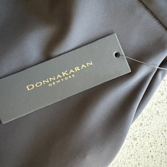 Donna Karan New York Black Slim-Leg Ankle Pants in Size 6 Regular - Picture 12 of 13